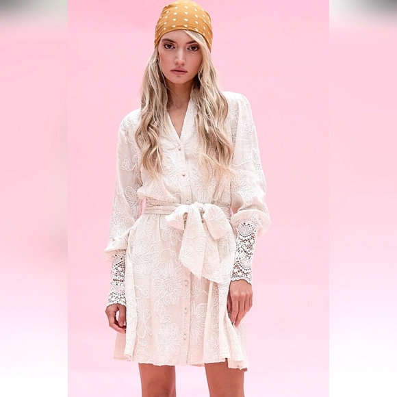 BTFL LIFE Romia Embroidered Lace Crochet Floral Button down dress.Off White. SM - Picture 1 of 16